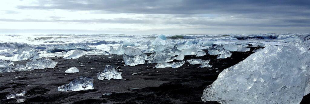 Glacier on diaond beach