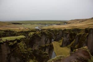 Fjaðrárgljúfur canyon in October