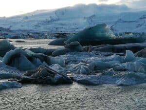 Jökulsárlón icebergs