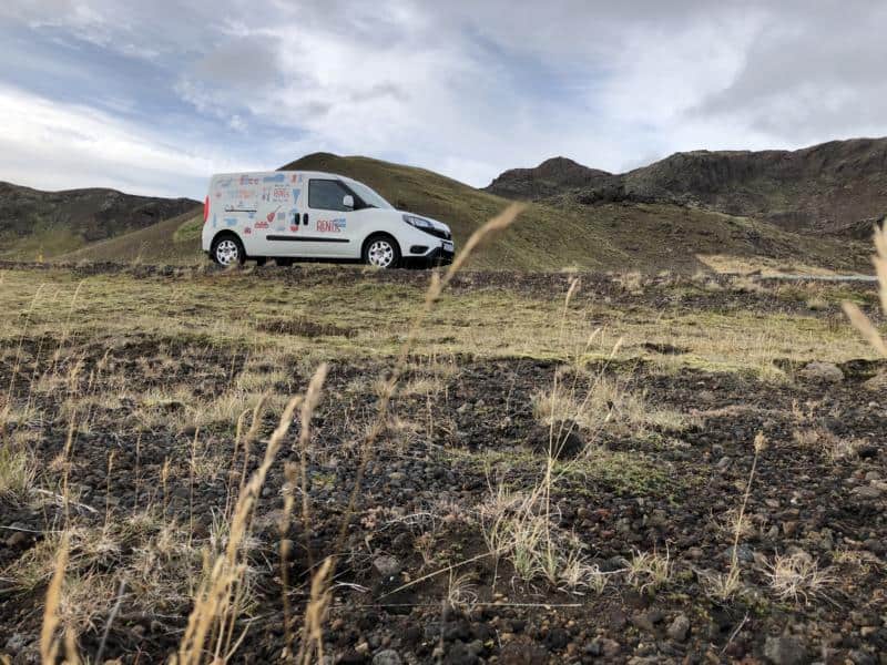 rentstaging.vinnugrunnur.is camper van iceland road trip