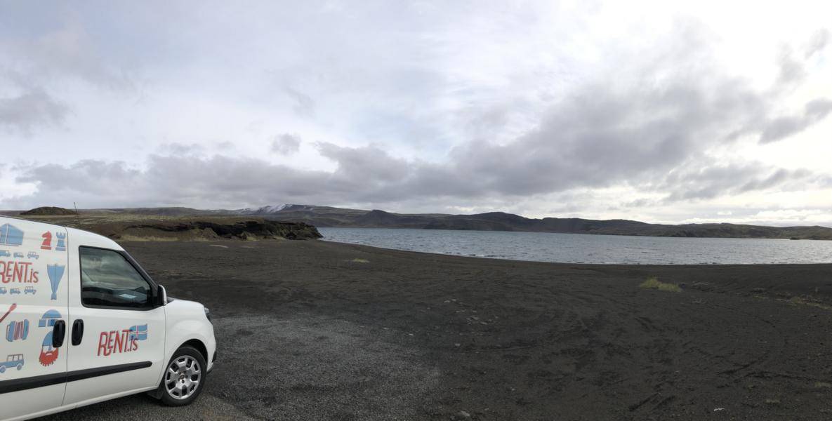 rentstaging.vinnugrunnur.is campervan kerid crater lake Iceland