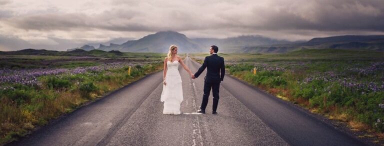 marriage in Iceland bride and groom