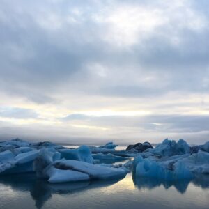 The ice lake Jökulsárlón The ice lake Jökulsárlón
