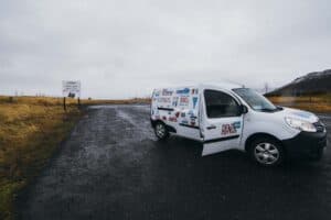 How to travel around Iceland