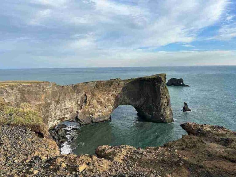how to get to elephant rock iceland the westman islands